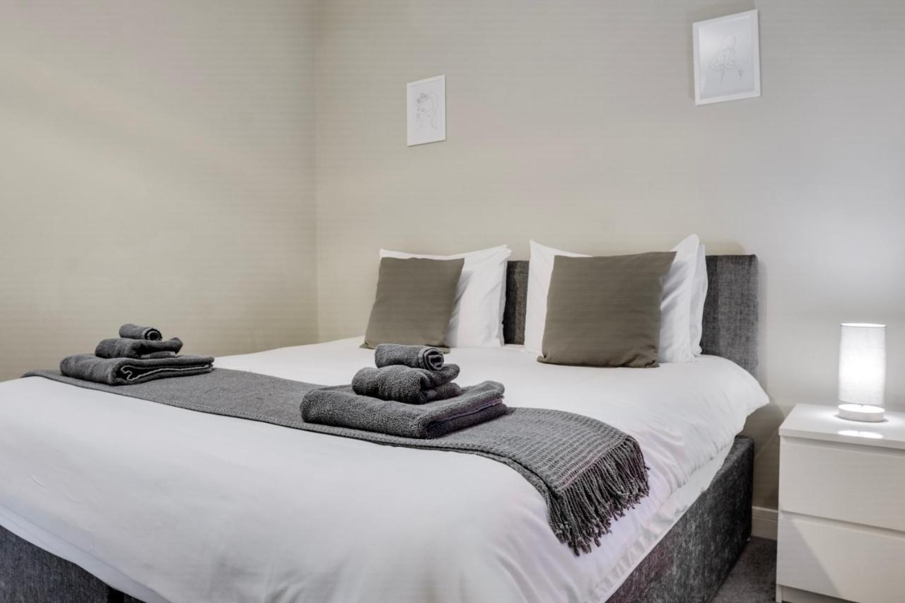Birkenhead - 2 Bedroom House Екстер'єр фото