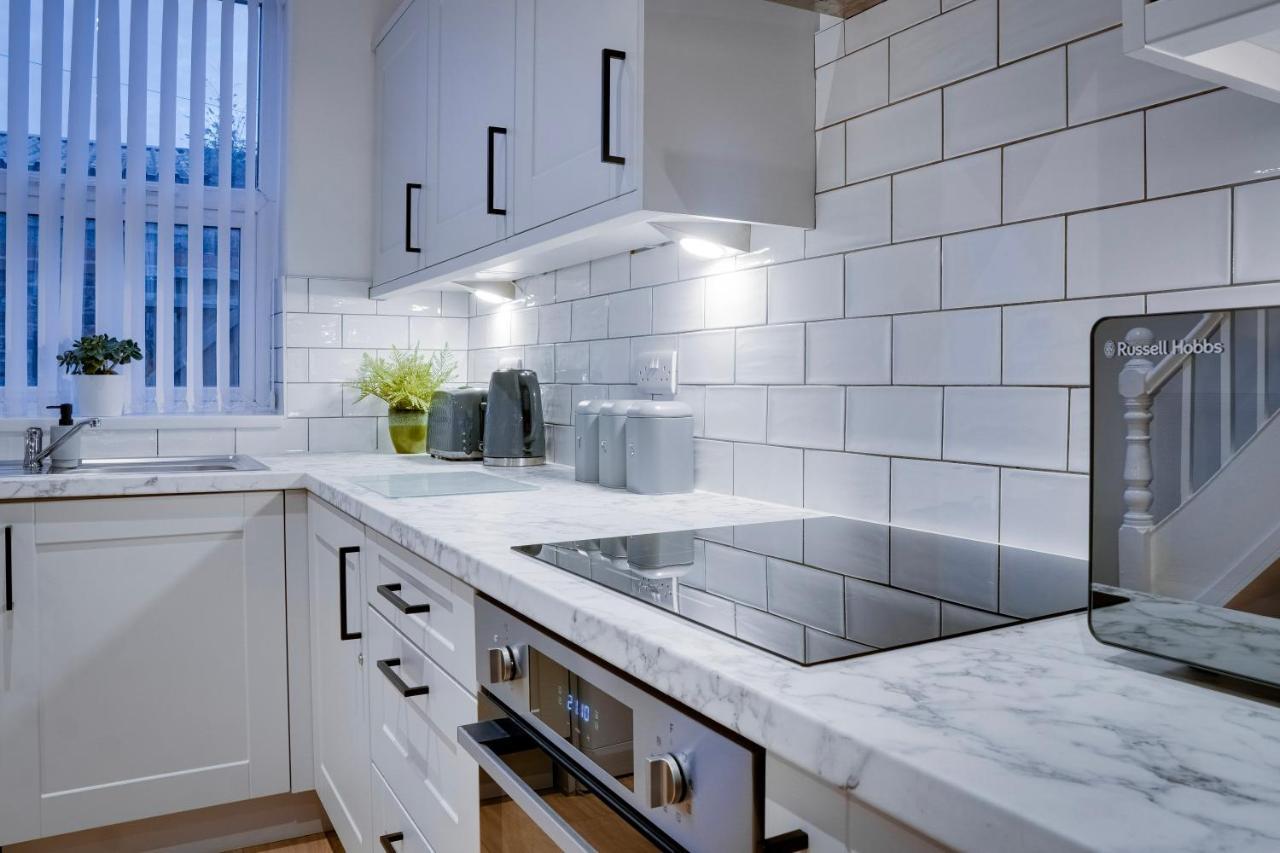 Birkenhead - 2 Bedroom House Екстер'єр фото